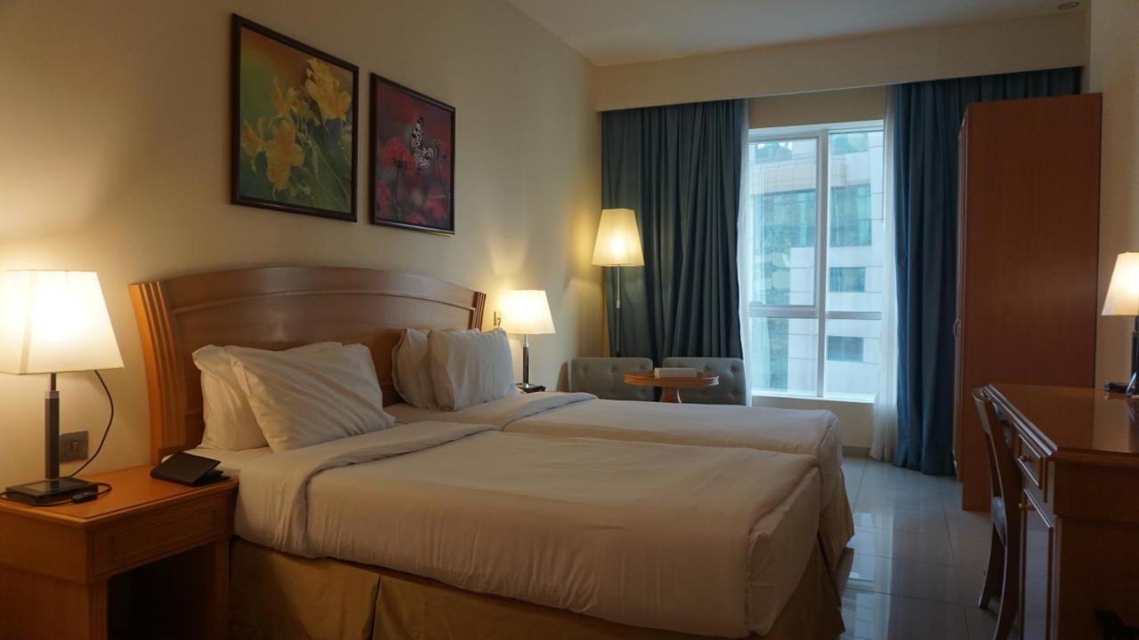 Golden Tulip Sharjah Lejlighedshotel Eksteriør billede