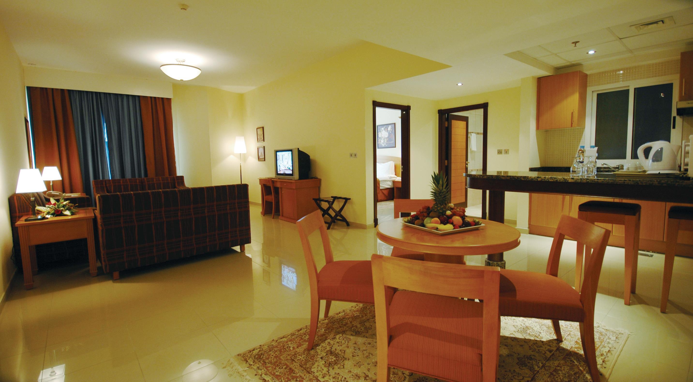 Golden Tulip Hotel Apartments Sharjah Eksteriør billede