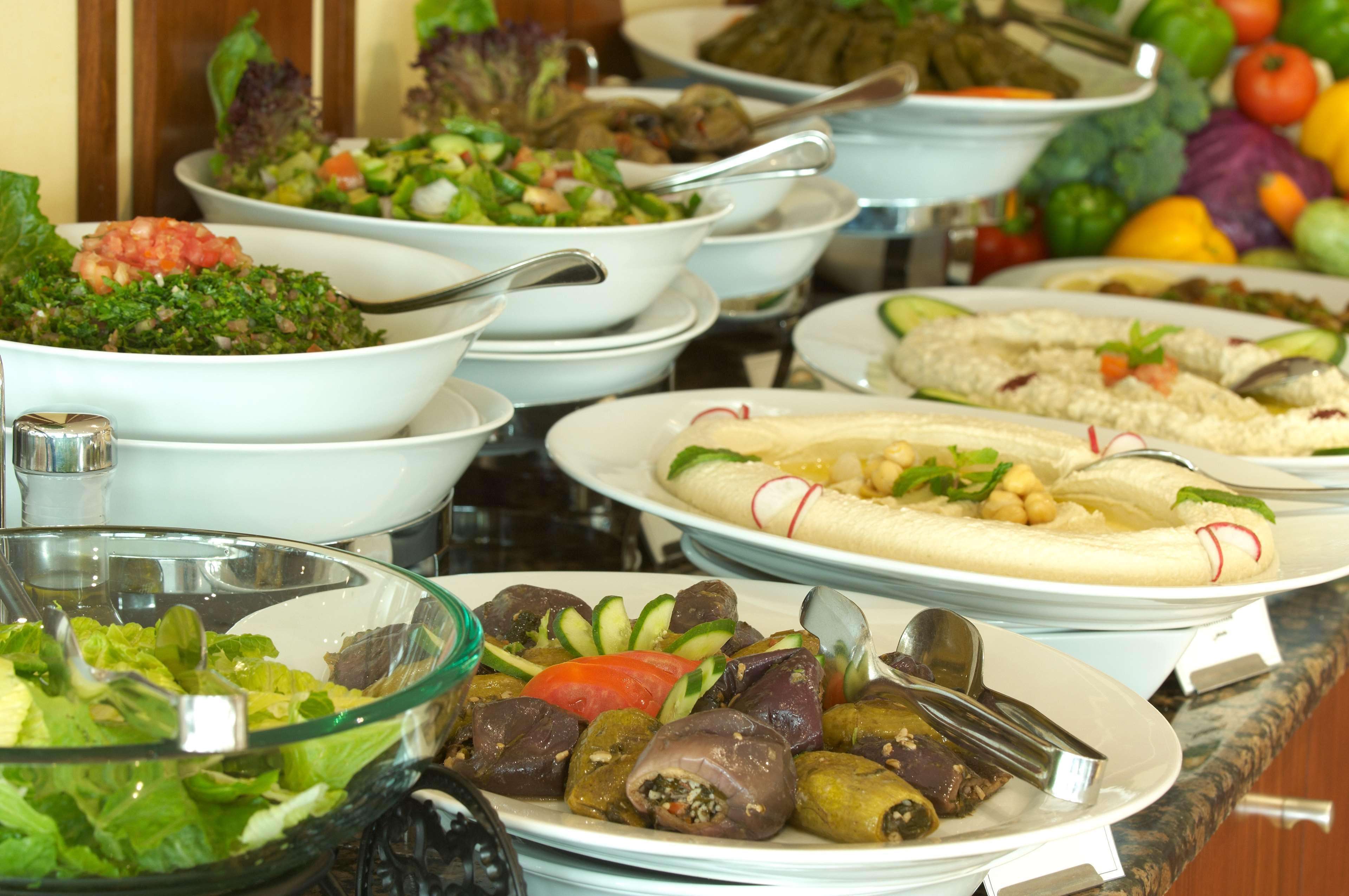 Golden Tulip Sharjah Lejlighedshotel Eksteriør billede